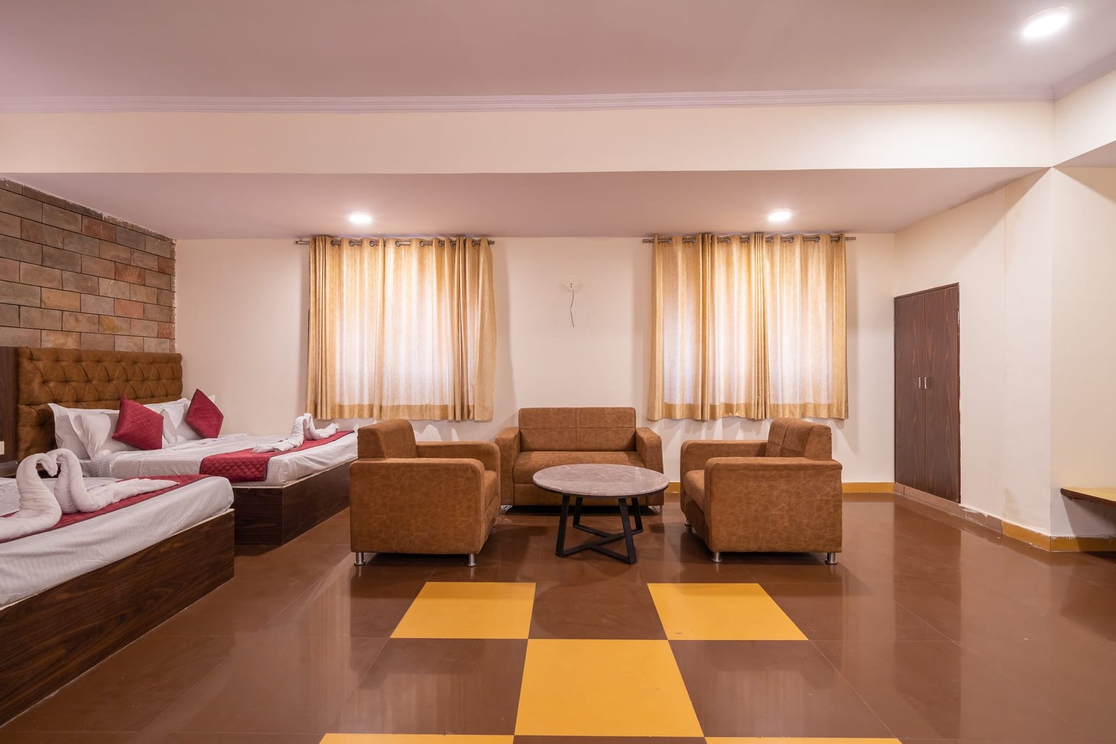 Hotel V Inn · Room 45